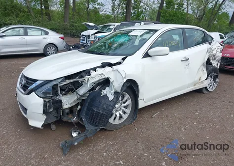 2018 Nissan Altima 2.5 S z USA, uszkodzony, nr VIN 1N4AL3AP9JC233616